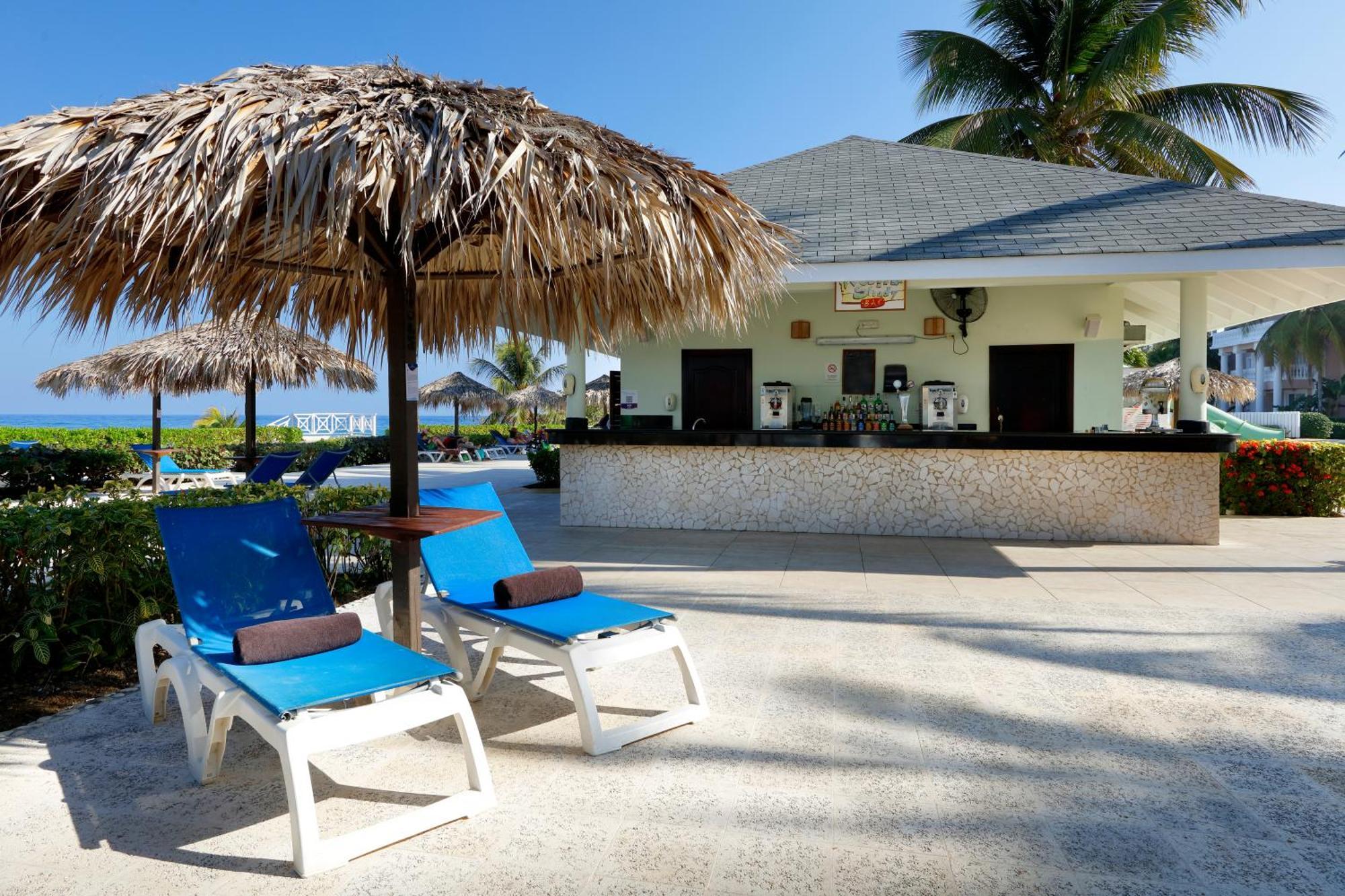 The Signature Level At Grand Palladium Lady Hamilton Resort & Spa Lucea Exterior photo